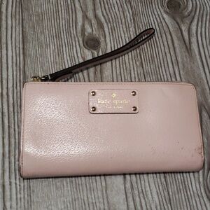 Kate Spade pale pink wallet wristlet